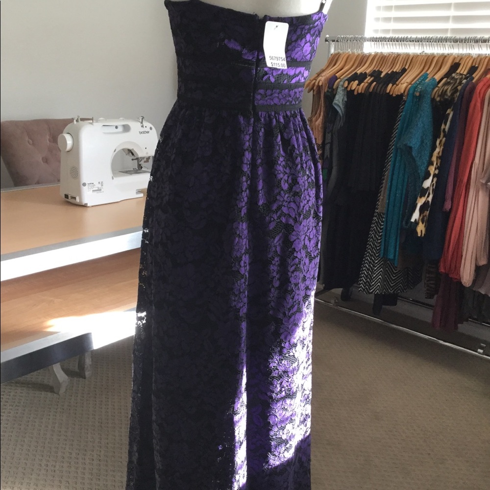 Dress - Picture 2 of 4